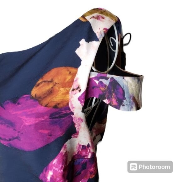 Trina Turk Adley Sheath Dress Size 2 - Picture 3 of 9